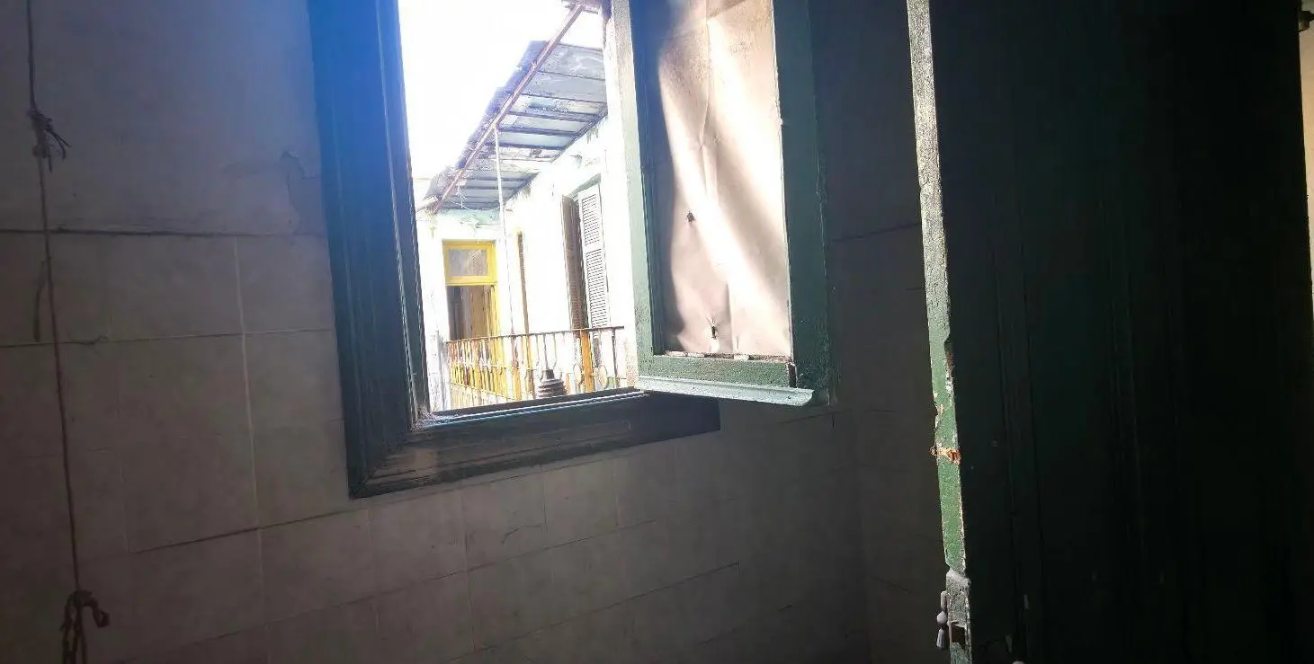 PH para restaurar en San Telmo - entrada independiente 5