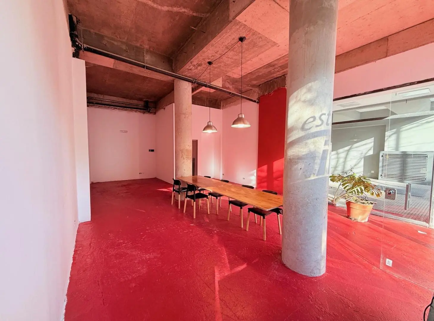 Local a estrenar en Av. Patricios - apto cuotas / crédito 3