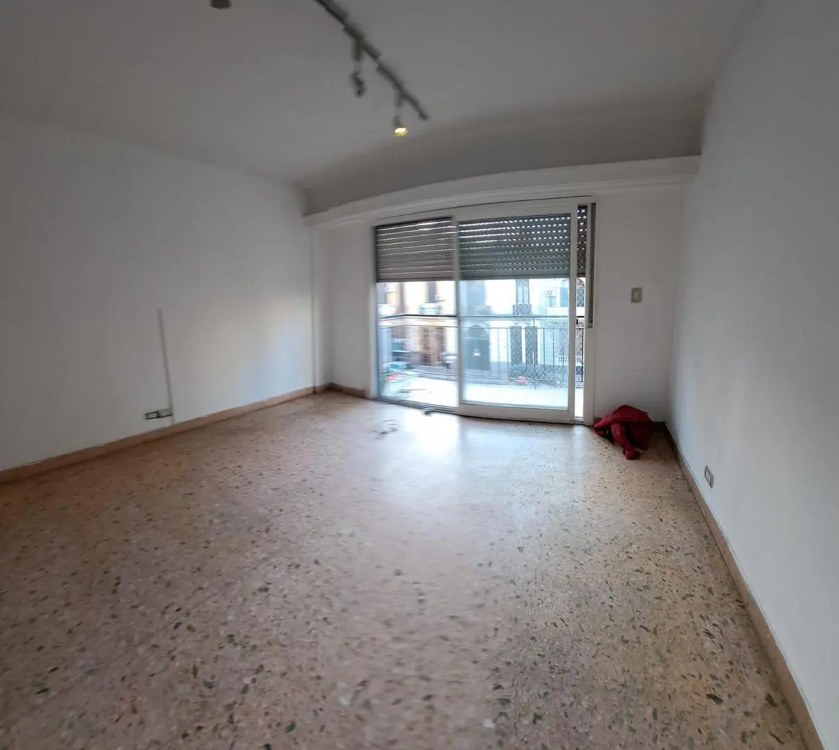 VENTA 3 ambientes en Av. Suarez - Barracas 4