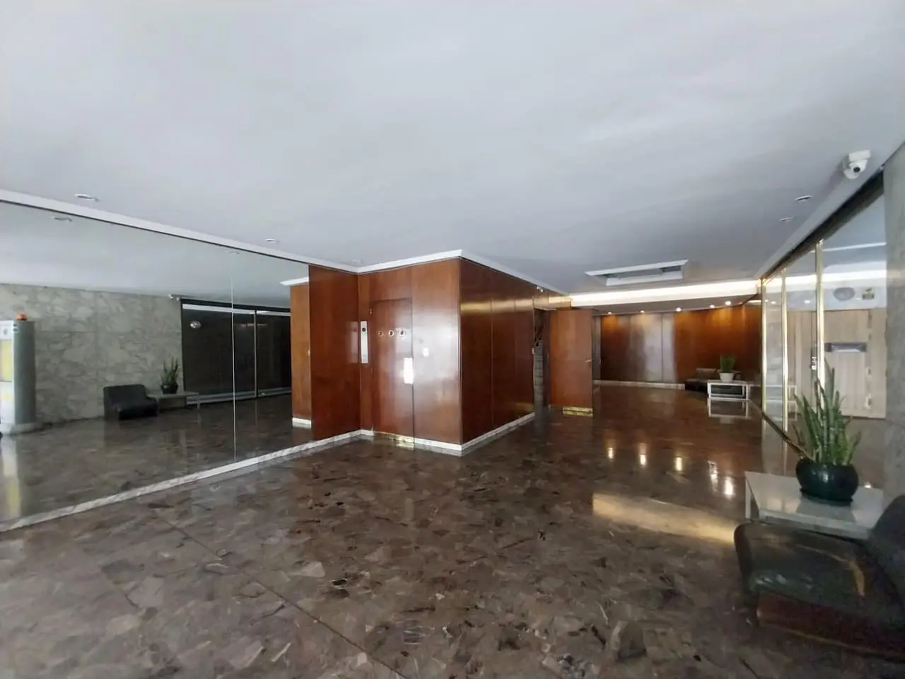 Departamento en Av. Montes de Oca con cochera - Barracas 5
