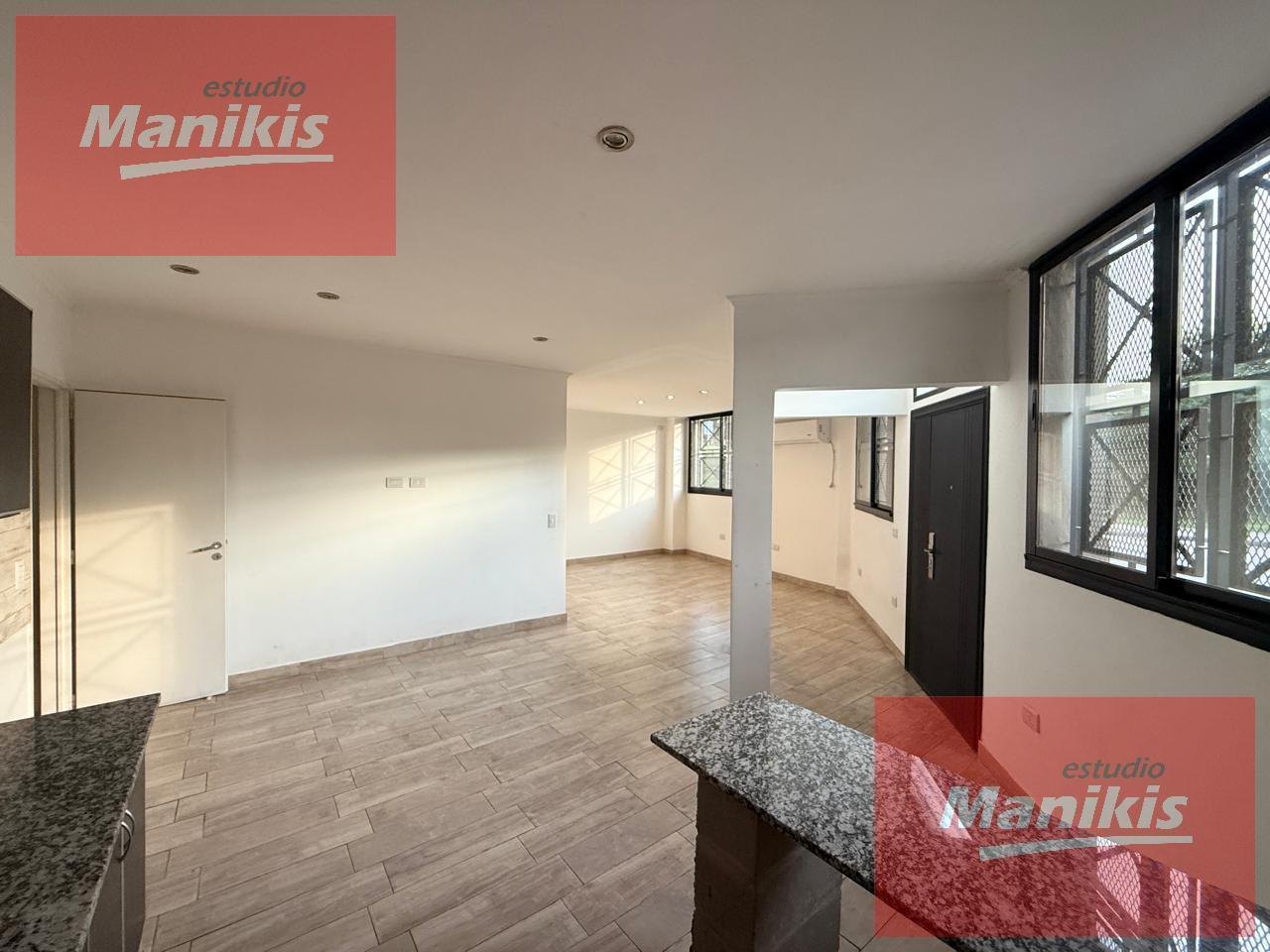 Departamento PB tipo PH con cochera - Barracas