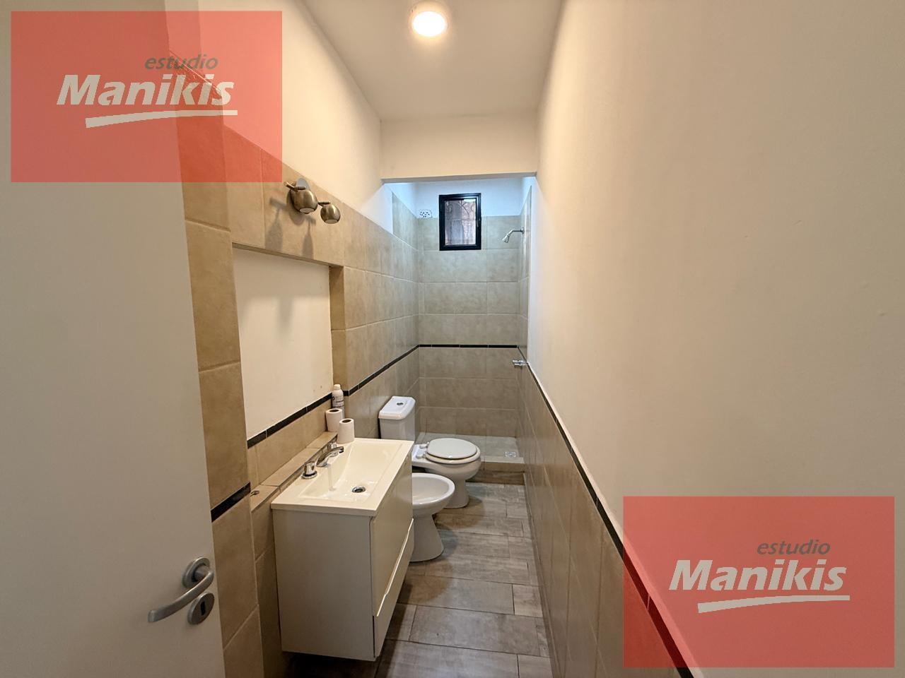 Foto de VENTA - Departamento PB tipo PH con cochera - Barracas, imagen 5