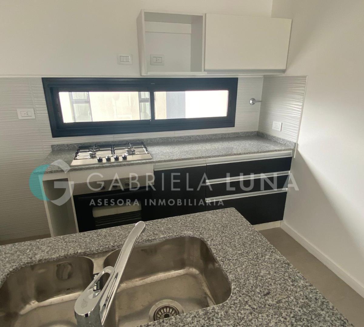 Foto de 3 AMBIENTES EN VENTA - PISO ALTO - VILLA URQUIZA, imagen 4