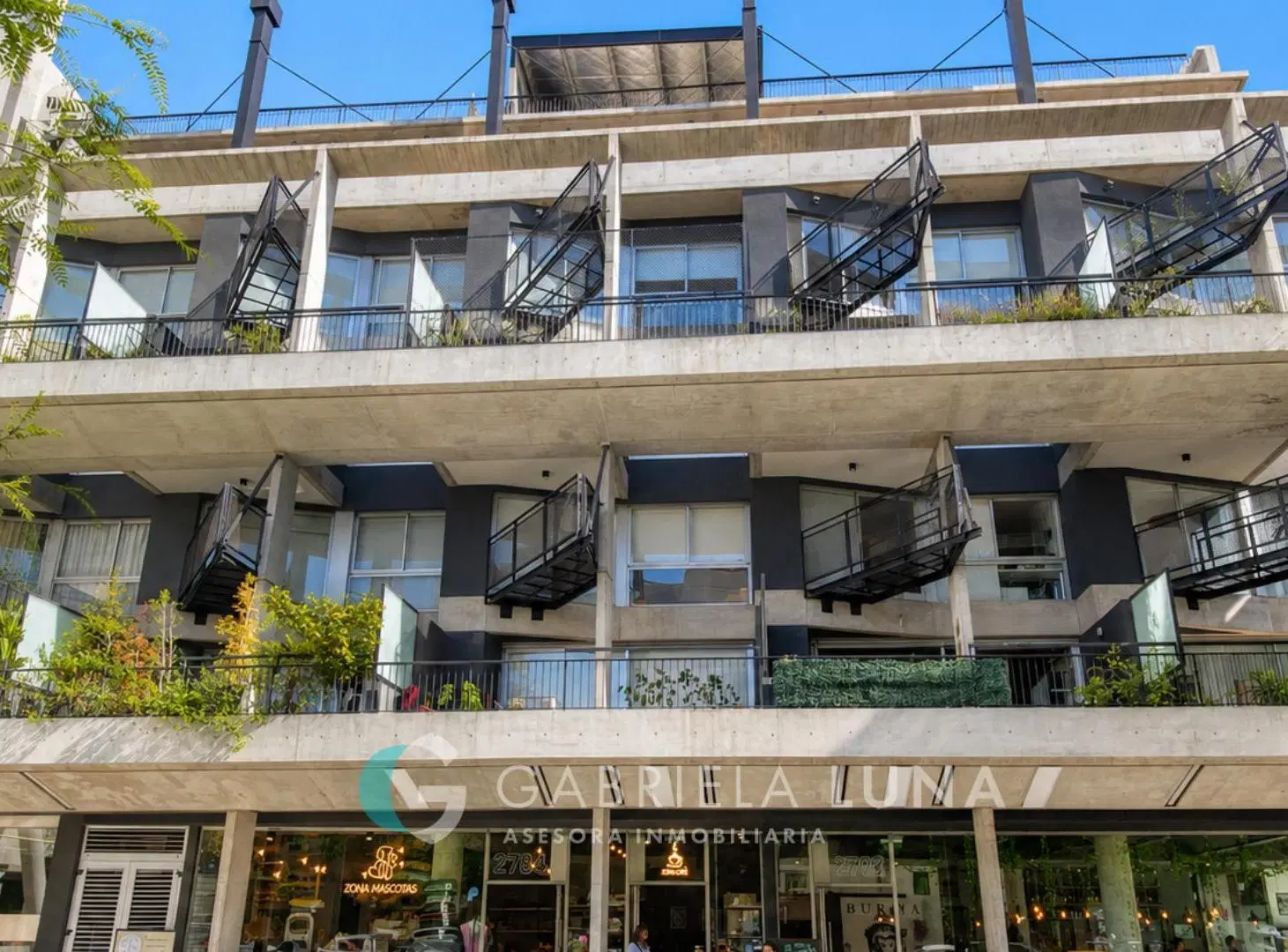 ALQUILER 2 AMBIENTES AL FRENTE, BALCÓN CON PARRILLA y COCHERA - CASA HO - VILLA URQUIZA 2