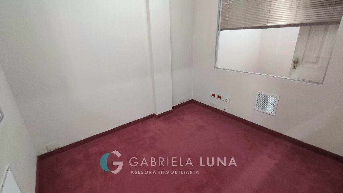 Foto de ALQUILER OFICINA COMPLETAMENTE AMOBLADA, imagen 4
