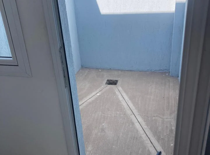 DUEÑO ALQUILA CASA CORTADERAS 3 3