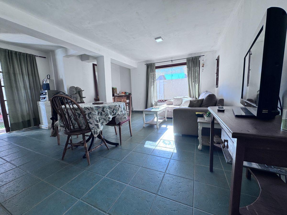 Foto de VENTA DUPLEX DOS DORMITORIOS, QUINCHO PARRILLA / LOCAL CON GABINETE, imagen 5