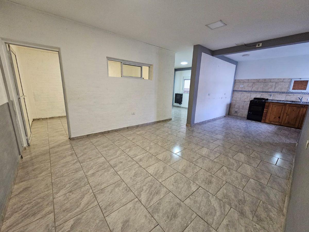 Foto de ALQUILER DE CASA, imagen 2