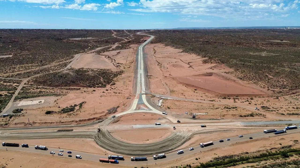 Foto de Terreno de 13000 m² en venta en Añelo Apto desarrollo, imagen 3