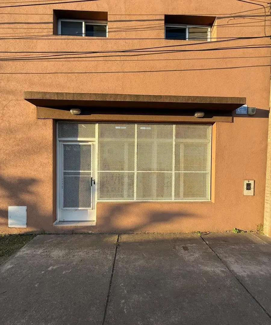 Local Comercial en Alquiler, en Arroyo Seco! 2