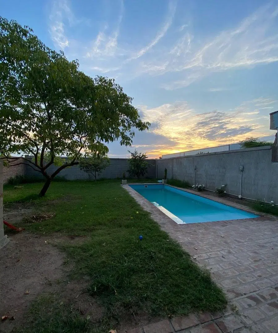 Casa en venta APTO CREDITO en Colonia Caroya 4