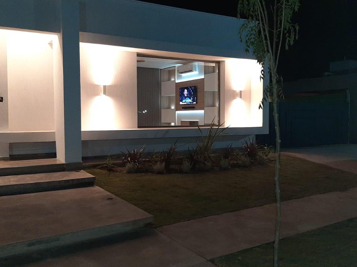 Hermosa Casa en El Barrio Las Cortaderas Country 1 2