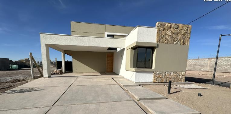 Casa en Barrio Privado Las Retamas 4
