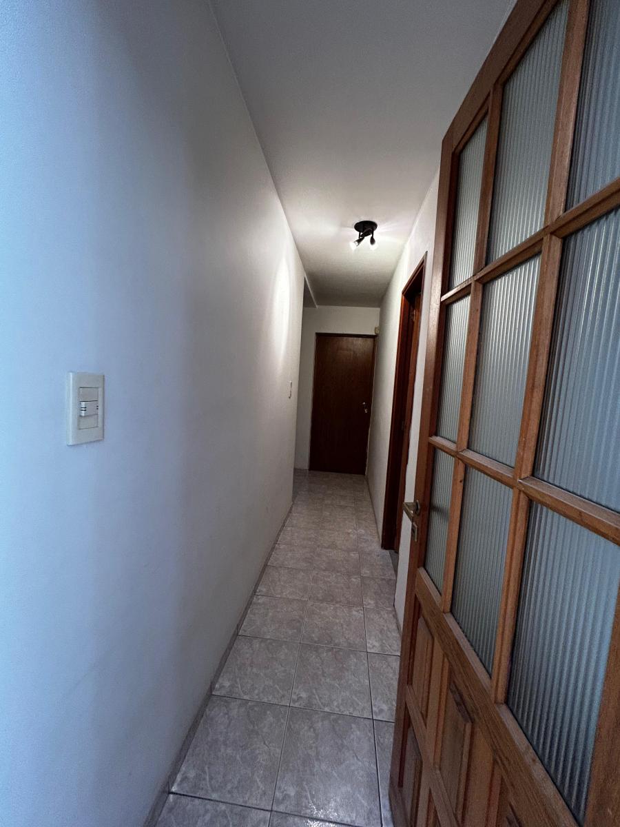 Comoda Casa en Los Robles 1269 5