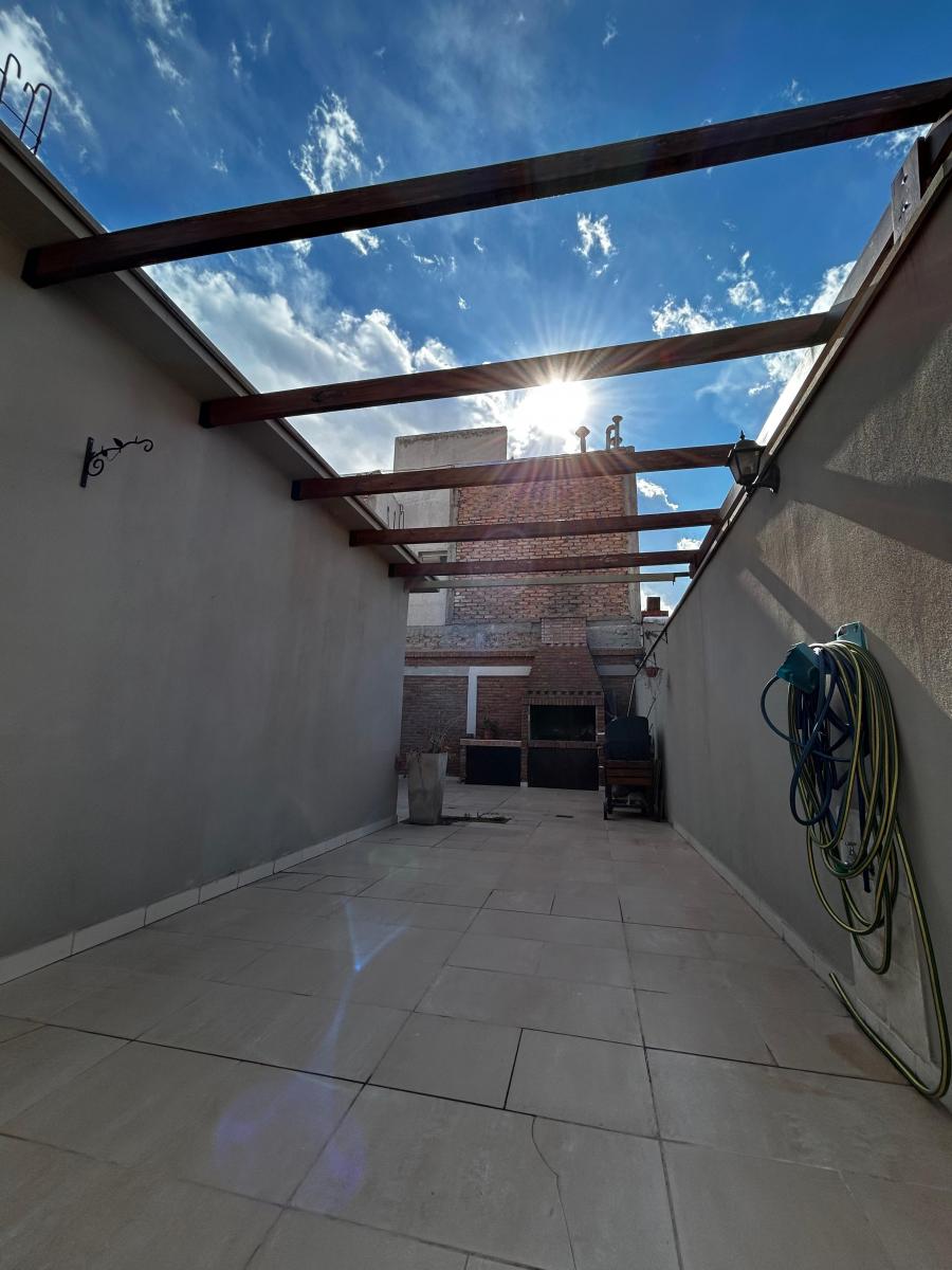 Comoda Casa en Los Robles 1269 4