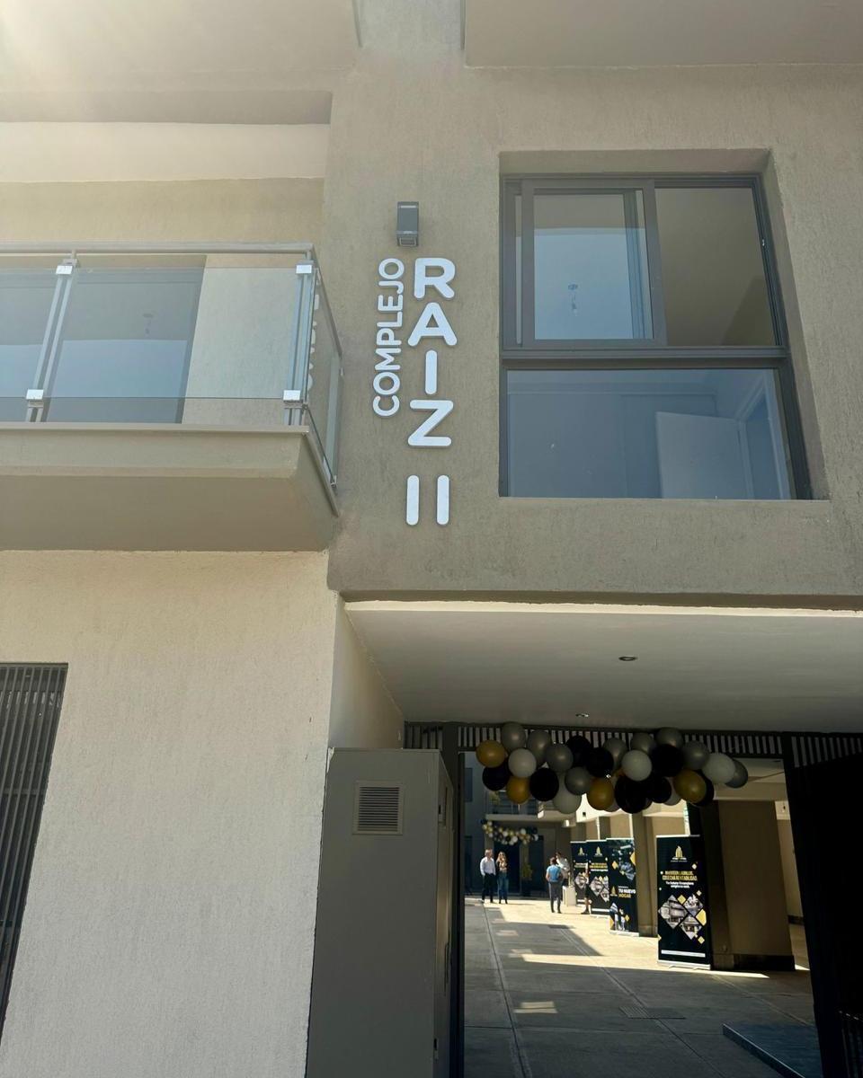 Departamento en Venta Frente a Dalvian 3