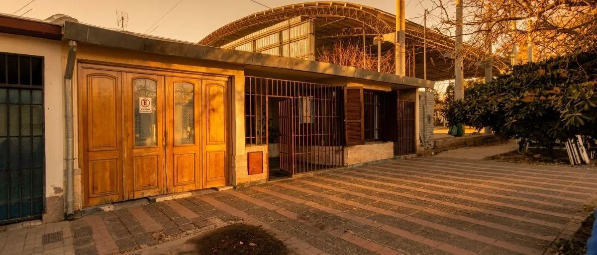 INCA Propiedades VENDE casa en Las Heras 4