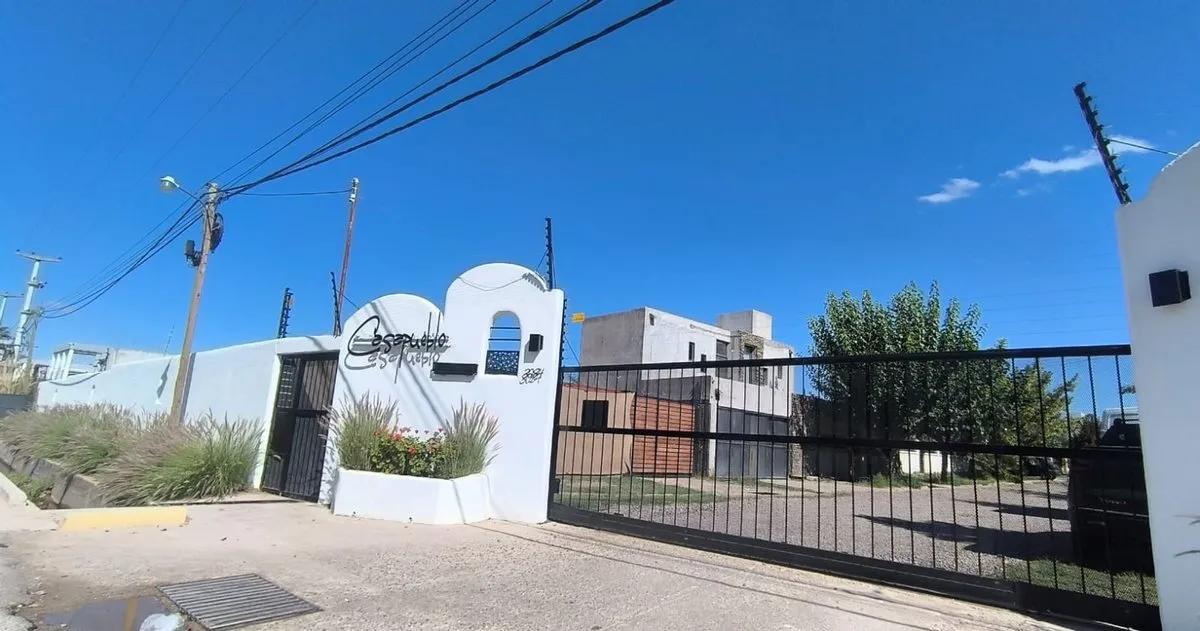 Foto de CASA EN VENTA CALLEJON CASAPUEBLO Carrodilla, imagen 1