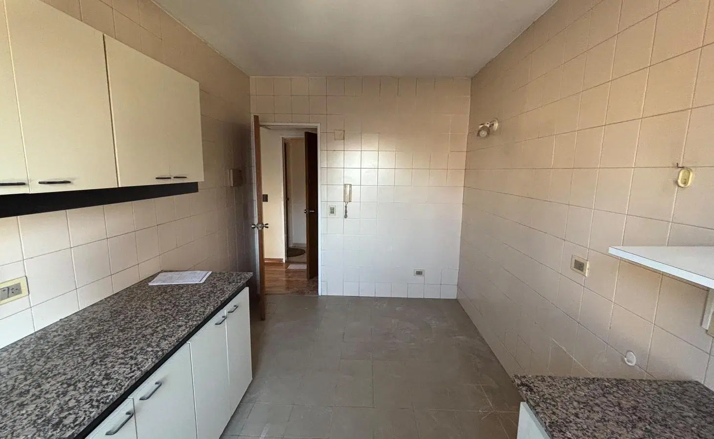 Departamento 3 ambientes en Quilmes en alquiler con cochera 5