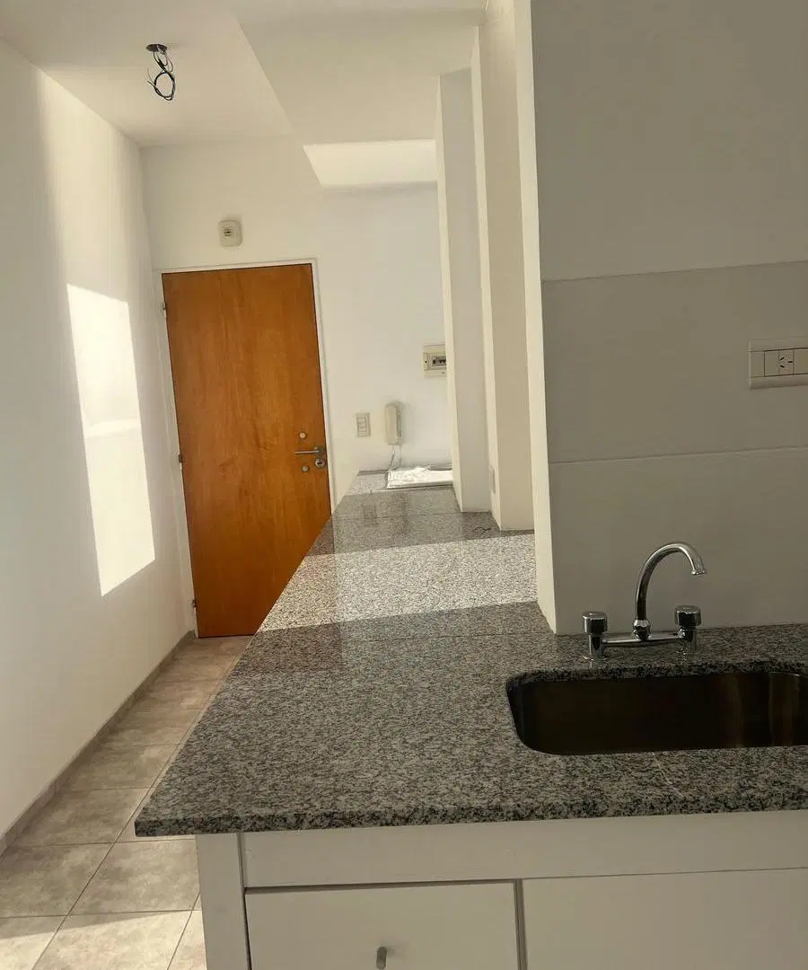 Departamento 2 ambientes a estrenar en alquiler, Berazategui 3