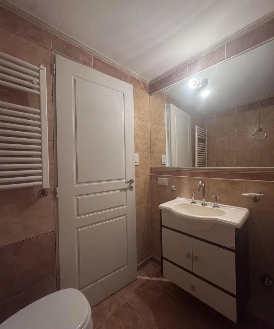 Departamento 2 amb. en alquiler Plaza Conesa 4