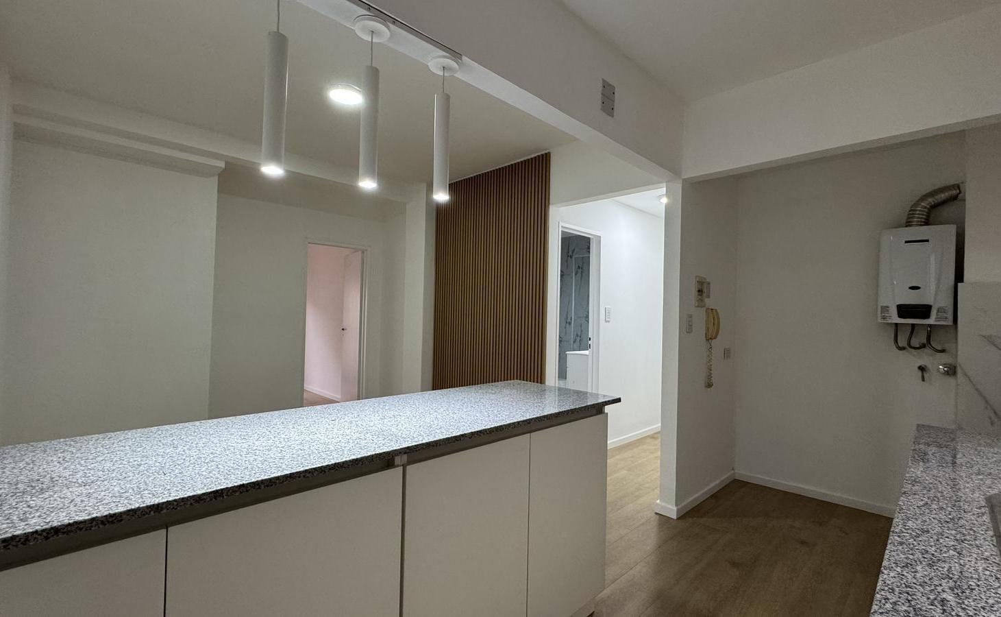Foto de Departamento 2 ambientes, reciclado a nuevo con balcon en Palermo, imagen 2
