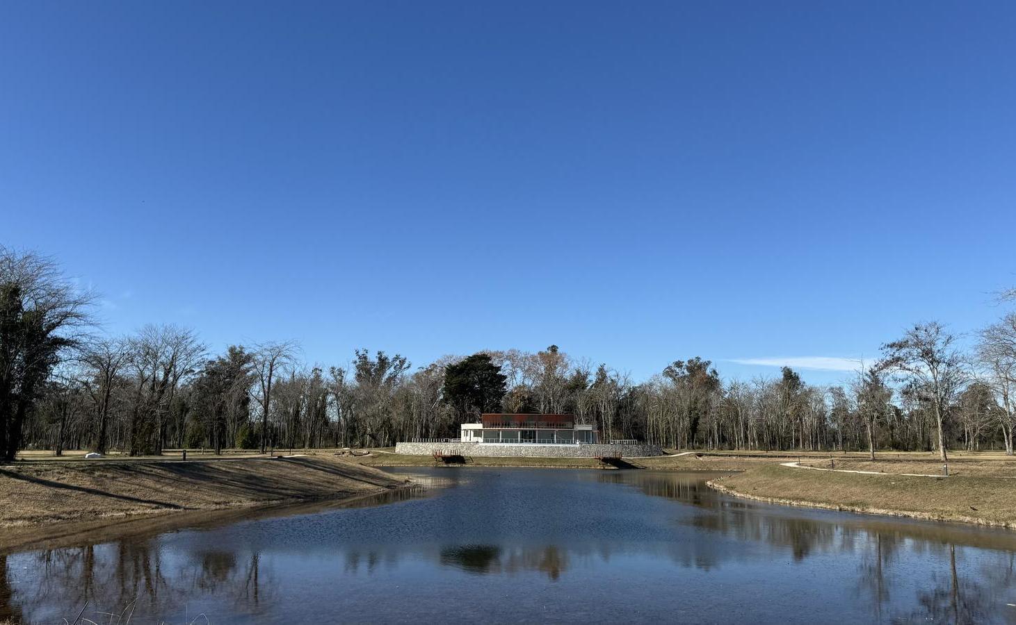 Foto de Terreno central, excelente ubicacion en venta ABRIL SUR., imagen 3