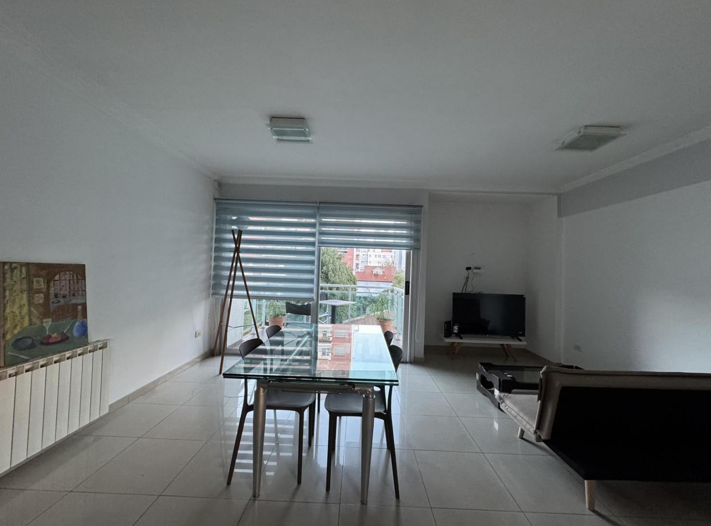 Foto de Alquiler departamento 3 ambientes Quilmes centro, con balcon, imagen 2