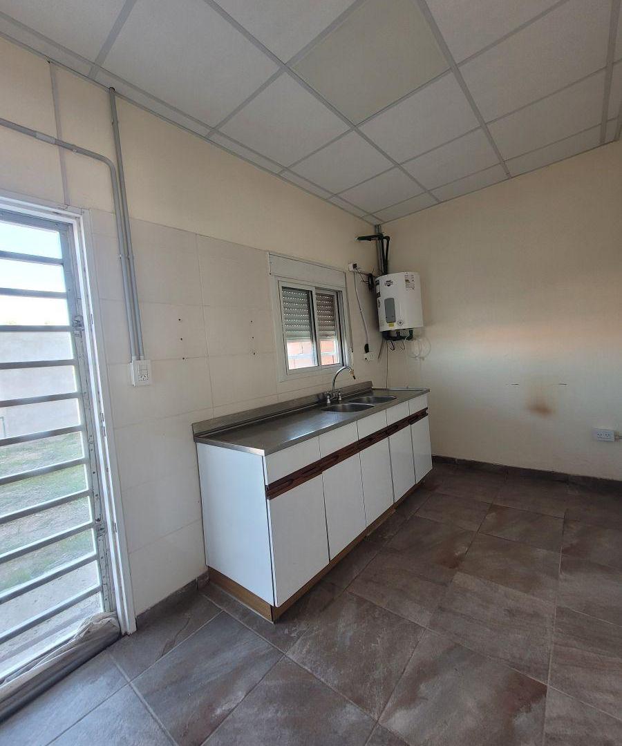 Foto de LOCAL COMERCIAL EN VENTA Indiada 4035 – Bahía Blanca, imagen 4