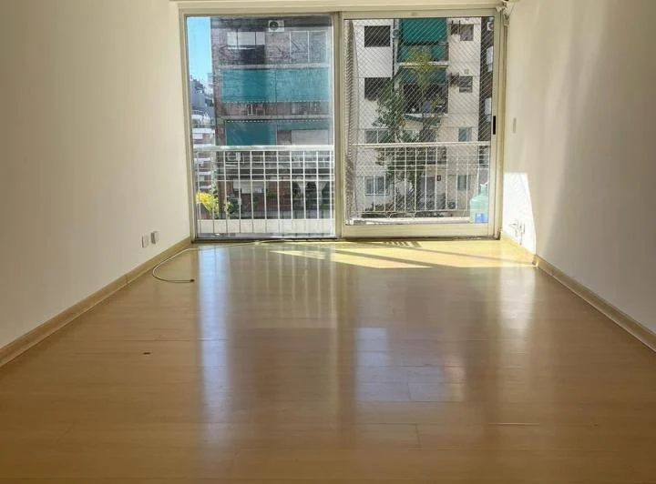 EXELENTE DEPARTAMENTO DE 4 AMBIENTES, 110mts2 CON COCHERA -  EN BELGRANO 4