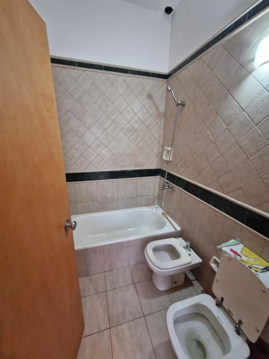 Casa o Lote en Venta 8 Ambientes Garaje Patio Terraza Financiacion Propia 2