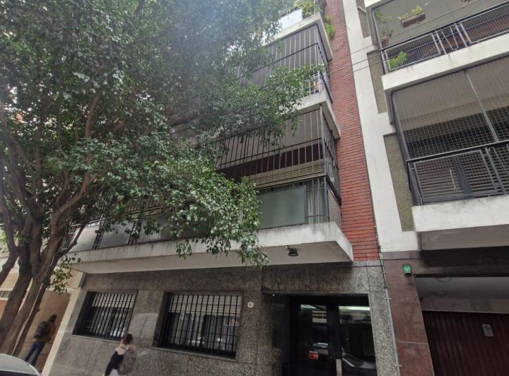 Venta Dpto en PB 3 Amb C/depend Galeria Cubierta fondo c/Jardin Quincho Garaje 1