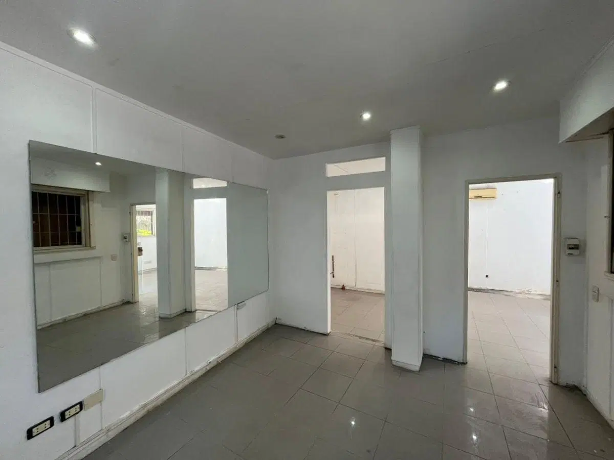 Alquiler Comercial en Parque Rivadavia, Caballito 4