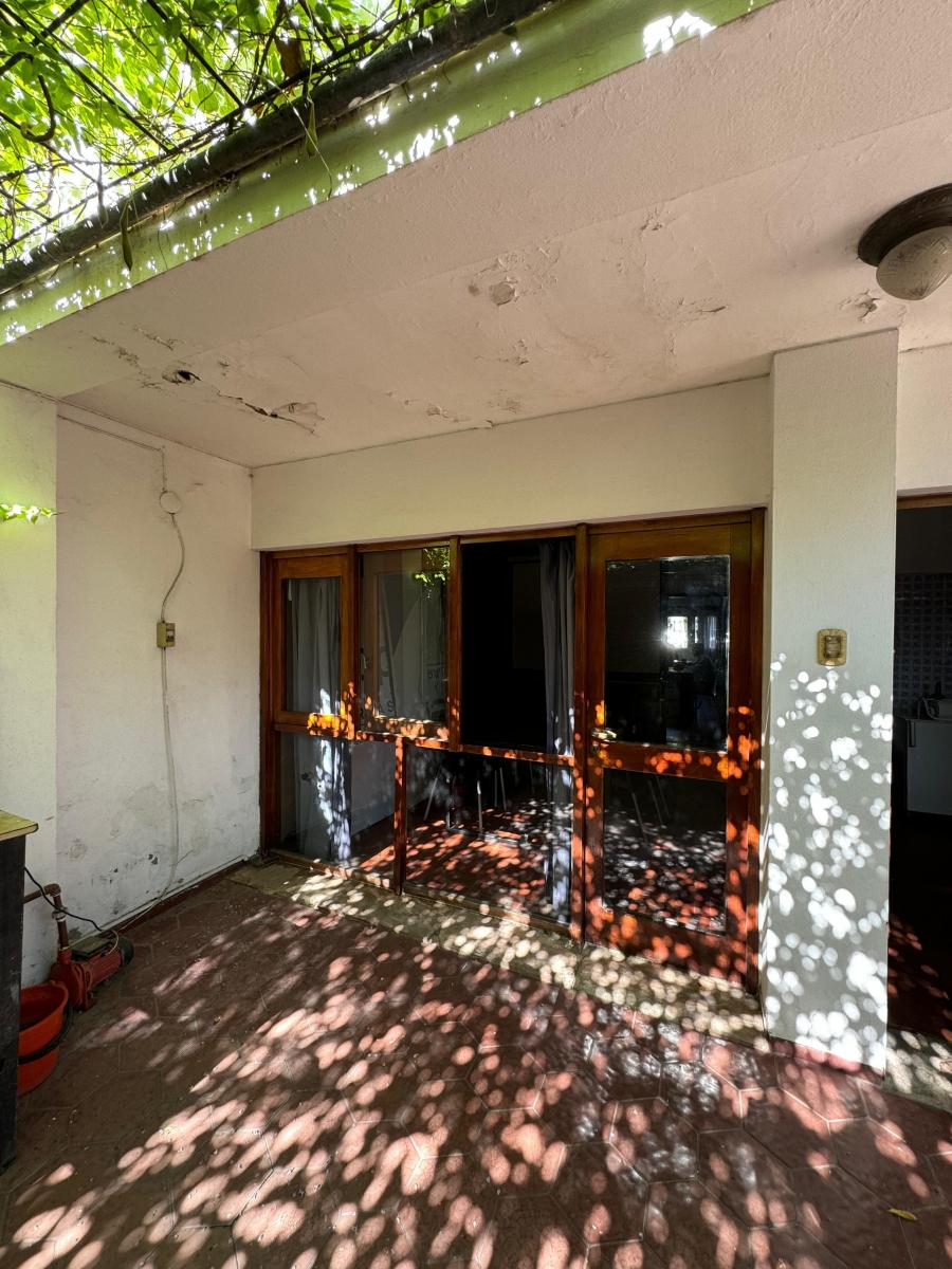 Casa de Categoría en Pleno Centro de Tunuyán 5