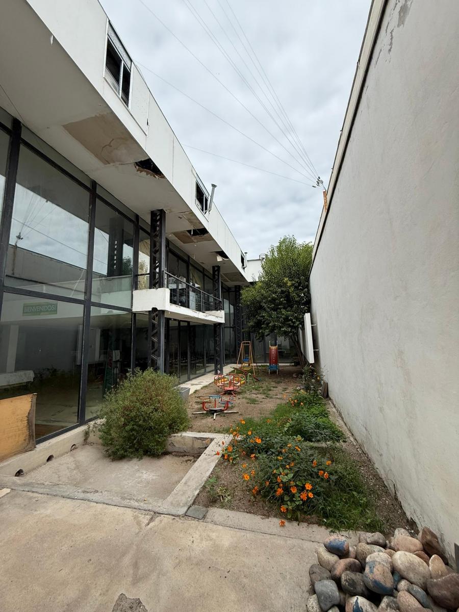 Salón Comercial en Venta – Ubicación Estratégica en Tunuyán 2