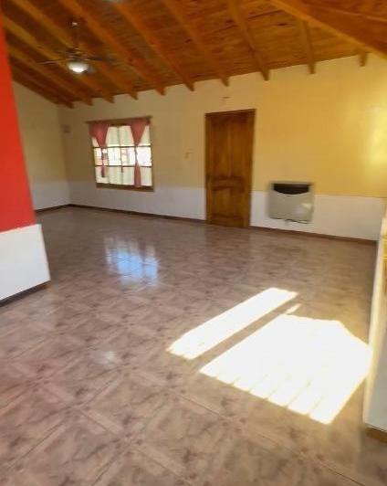 Venta | Casa en esquina | Barrio Bombal, Tunuyán 1