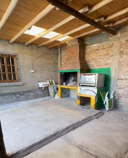 Venta | Casa en esquina | Barrio Bombal, Tunuyán 5