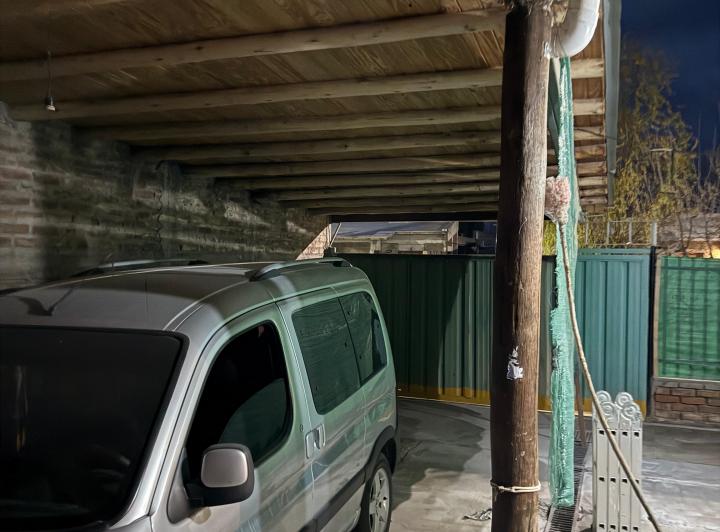 Venta | Casa en esquina | Barrio Bombal, Tunuyán 4
