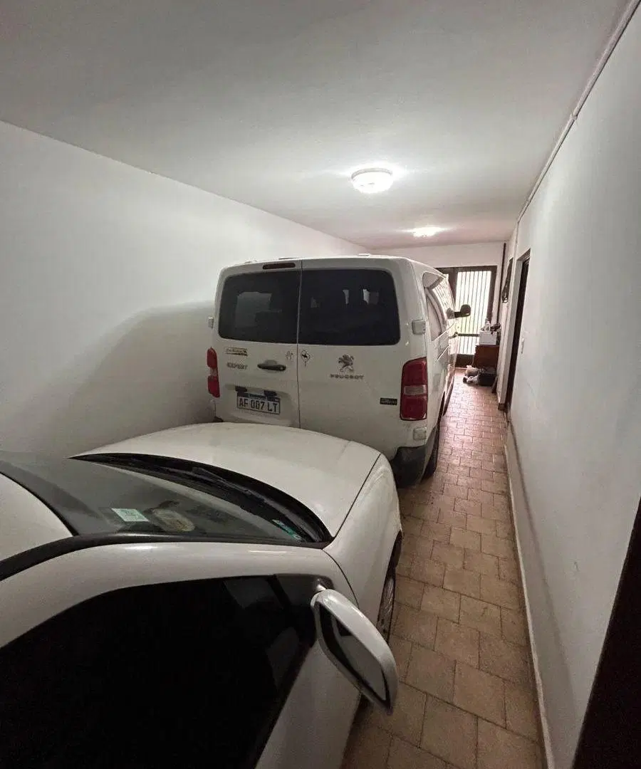 CASA EN VENTA DE 462 m2 en ALTO ALBERDI!! 5