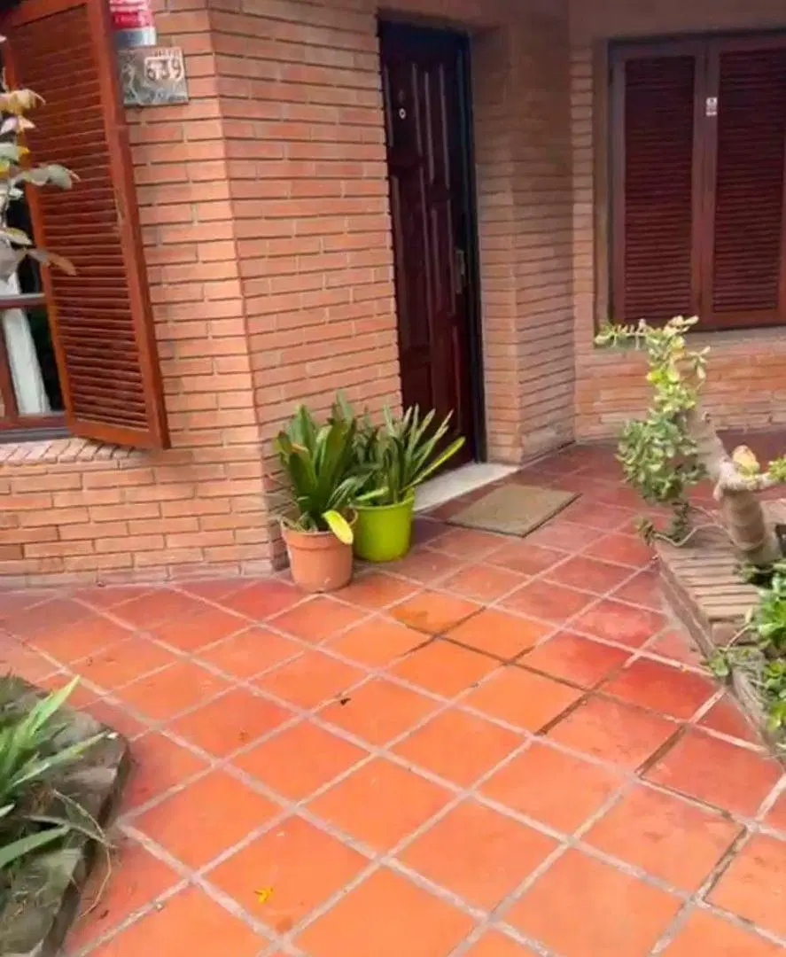 CASA EN VENTA DE 462 m2 en ALTO ALBERDI!! 8