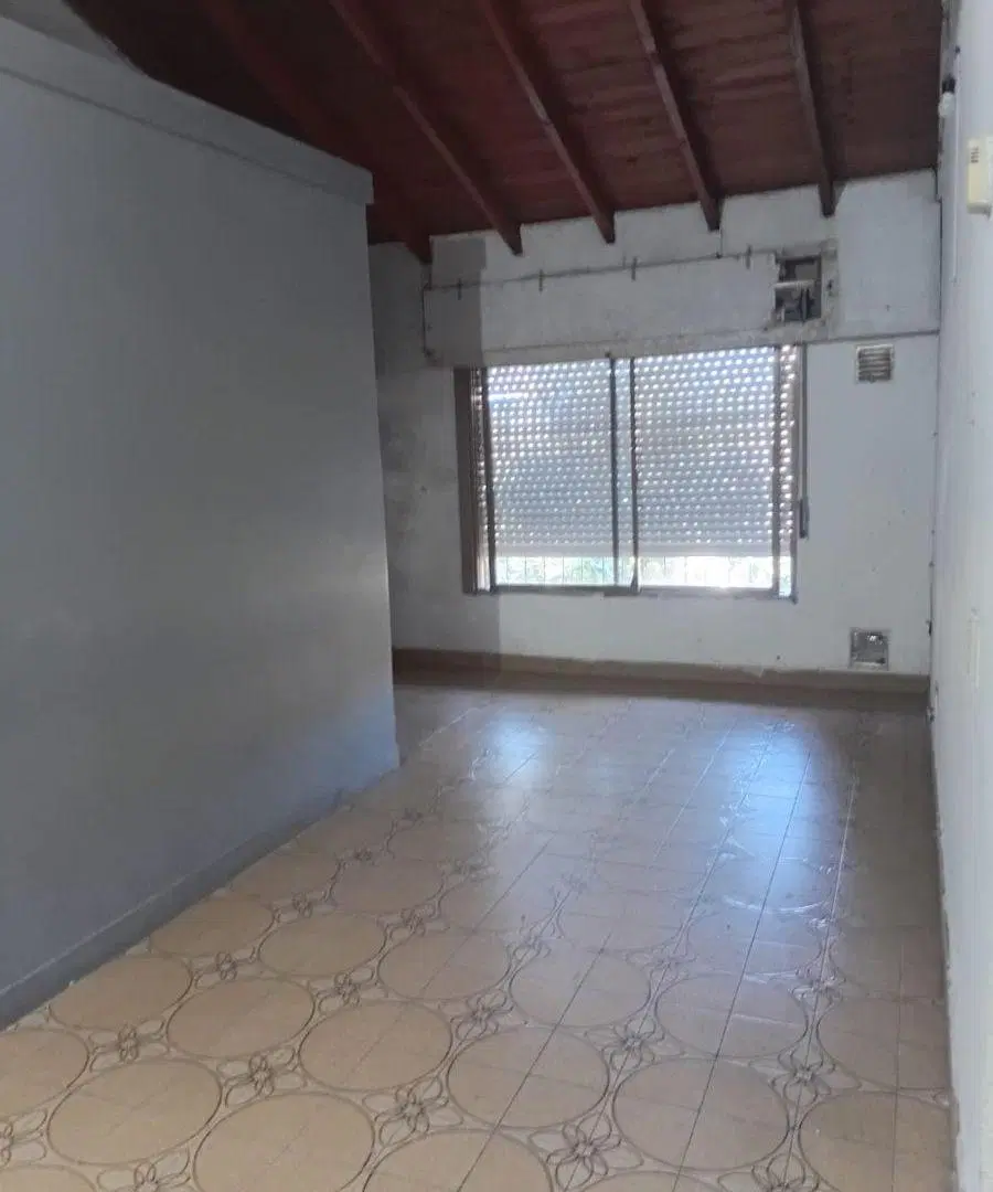 Departamento de 4 Ambientes en Alquiler. Lomas del Mirador. 5