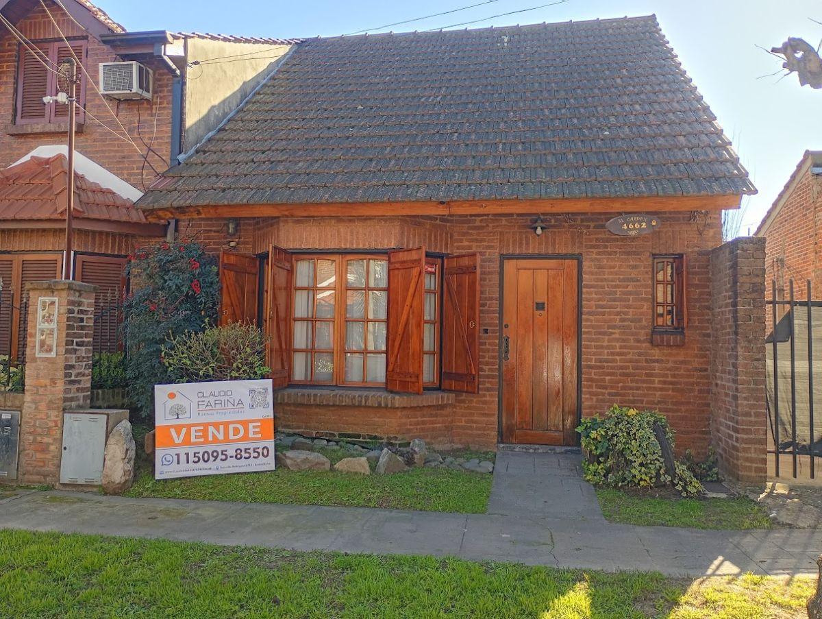 Foto de CASA EN VENTA DE 3 AMBIENTES – BARRIO PUERTAS DEL SOL - CIUDAD EVITA., imagen 1