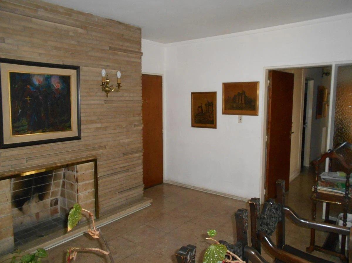 Vendo Semipiso de 3 Dorm. en Pleno Centro 2