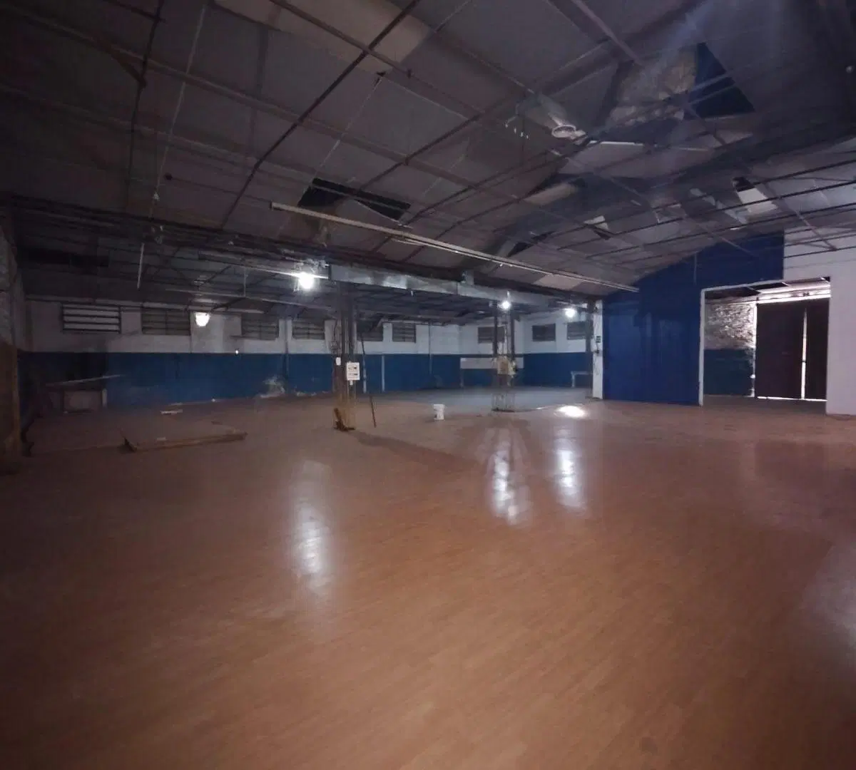 Galpón en Alquiler | Garibaldi 541 | 700 m² | Zona Hospital Córdoba 3