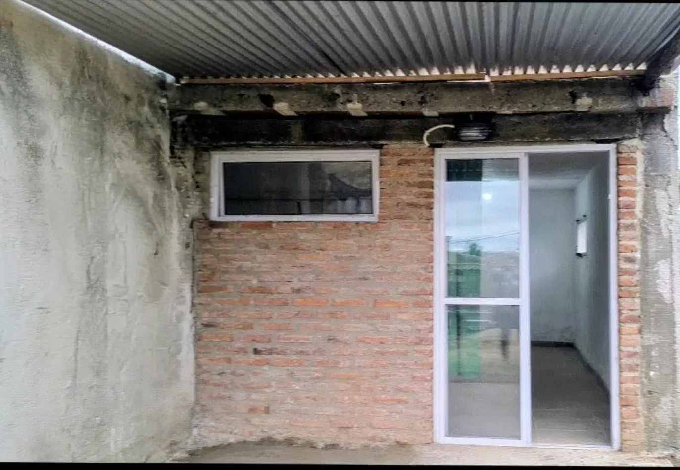 Alquilo x1 o 2 años Monoambiente en Siquiman 4
