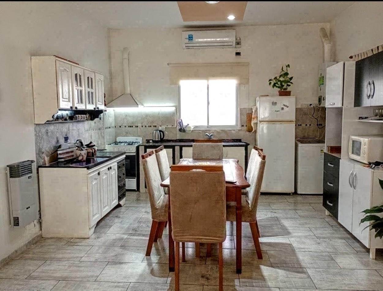 Foto de VENDO CASA C/PILETA DE 2 DORM._ VILLA LOS AROMOS, imagen 5