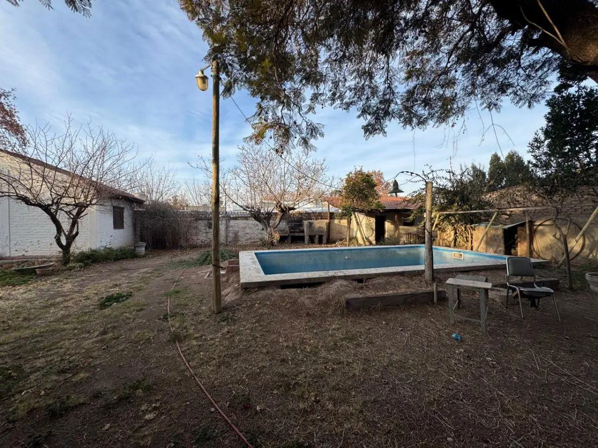 Alquiler de Casa ideal para geriátrico u rubro comercial! en Rodeo de la Cruz, Gllen. 4