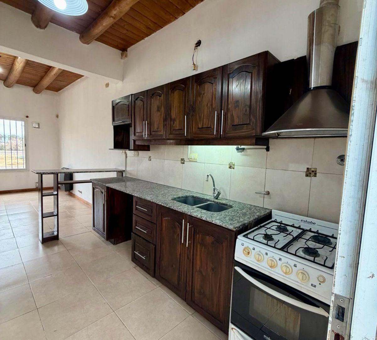 Foto de ¡Casa en Alquiler en Barrio Semi privado Vistas de Salcedo en Los Corralitos! Gllen., imagen 5