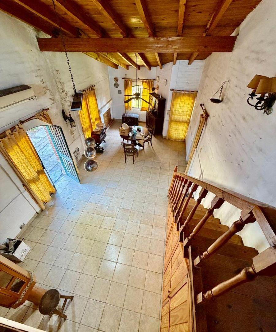 Foto de Hermosa casa con quincho y piscina en Venta en Los Corralitos!, imagen 3