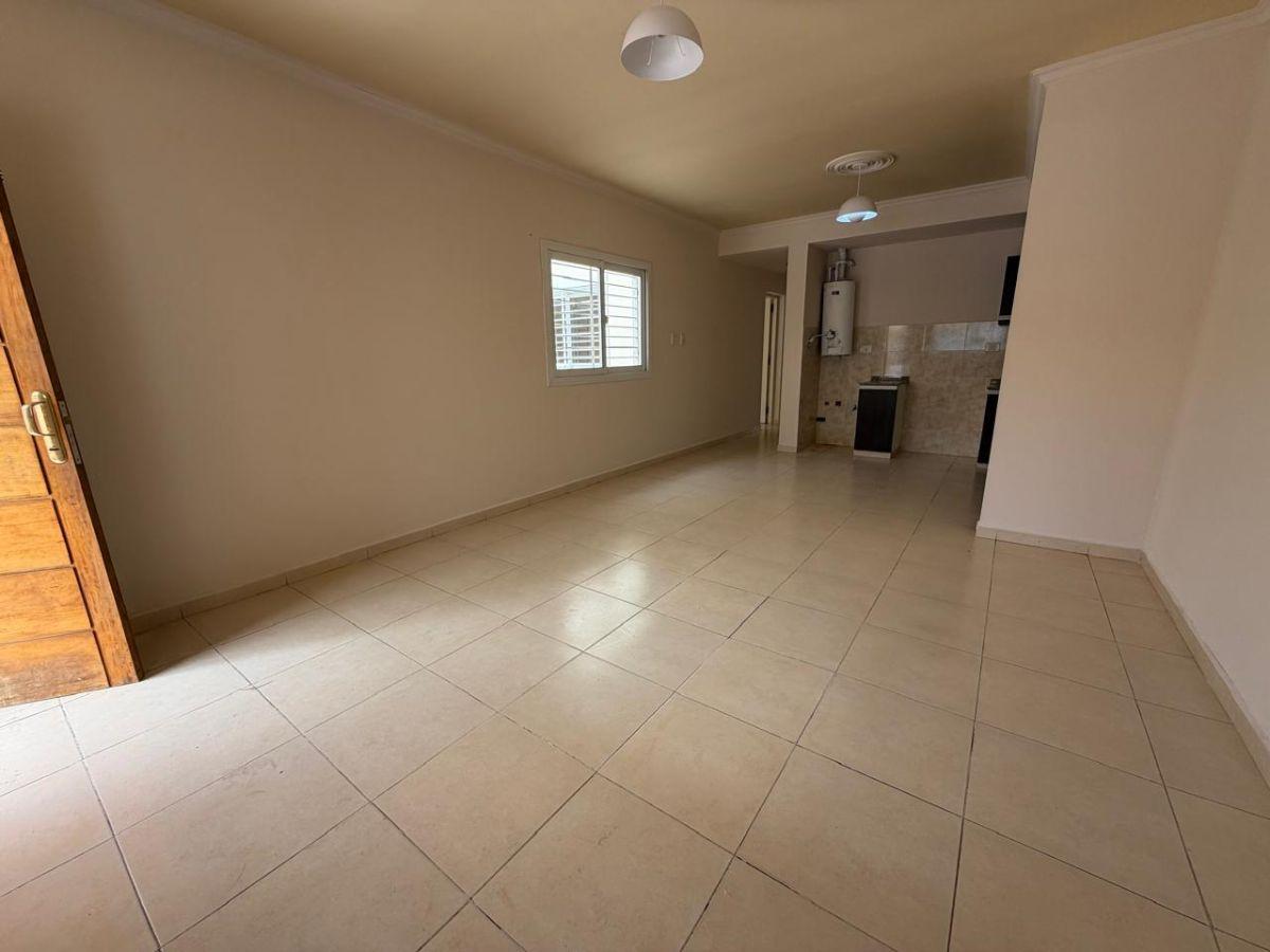 Foto de Departamento en Alquiler en Barrio Aires Andinos, Tapon Moyano, Gllen!, imagen 4